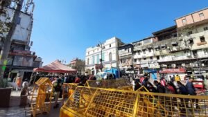 bhagirath-market-chandni-chowk-delhi-electronic-goods-showrooms-4ytxwe8gr9